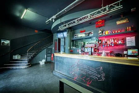 Rockstore Montpellier - Le Café Rock vue vers l'étage